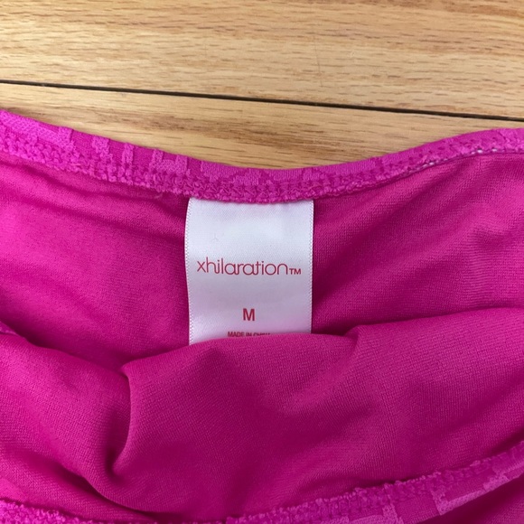 Xhilaration magenta/pink floral bikini size MEDIUM - Picture 2 of 3
